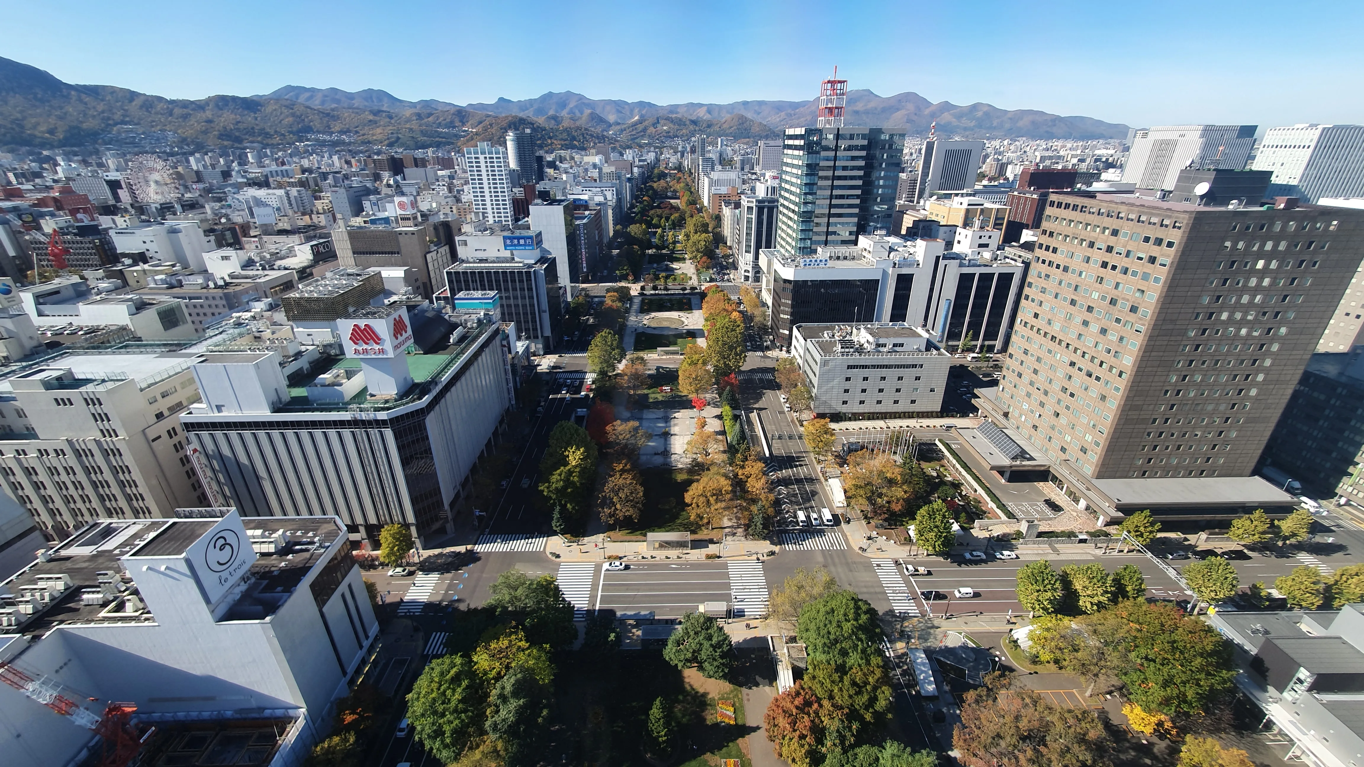 テレビ塔の展望台からの風景写真