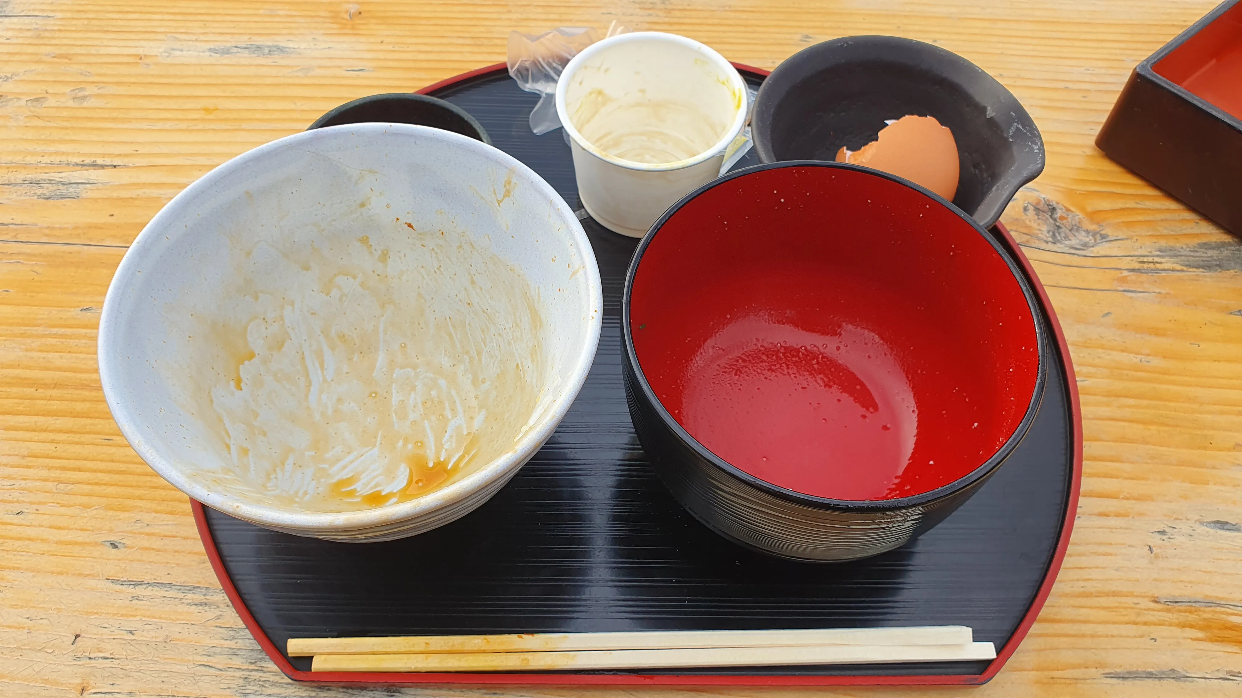 ほったらかし温泉あっちの湯上がりの朝食。卵かけご飯セット（TKG）600円完食写真
